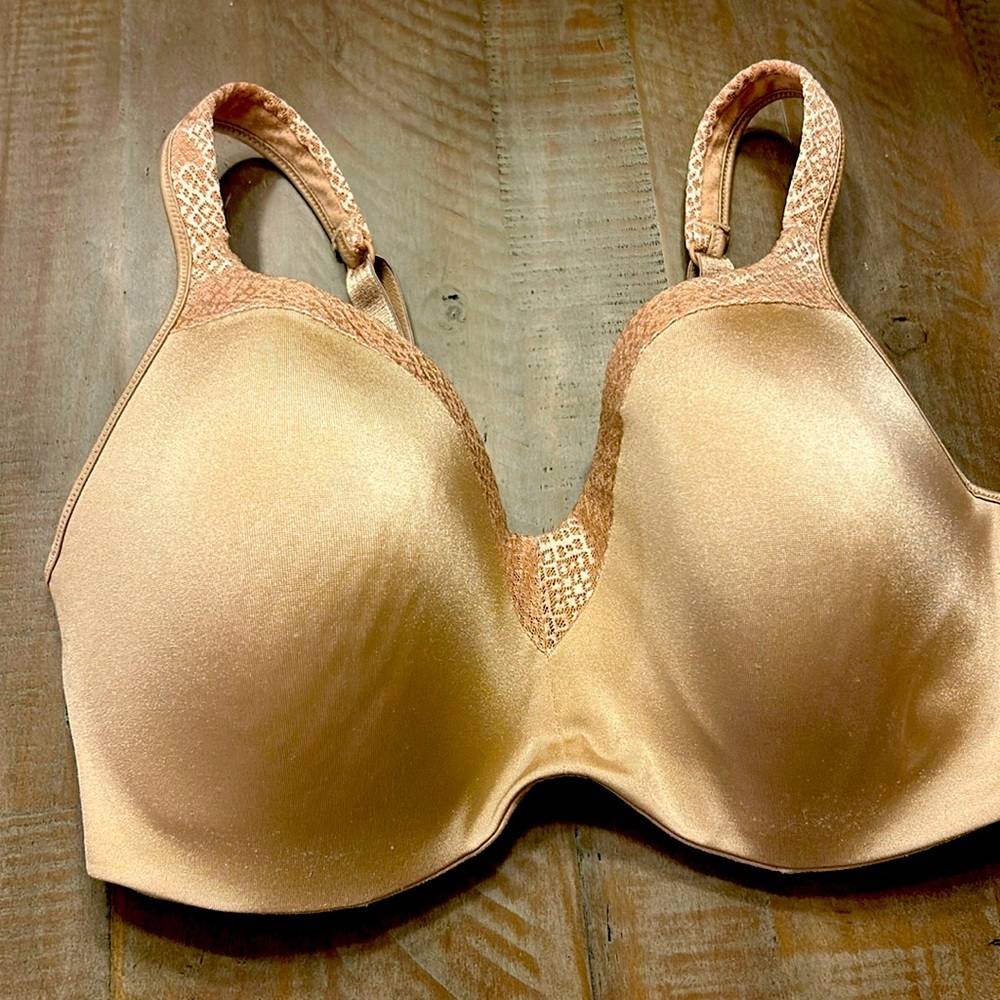 Bra 36DD beige Playtex ?